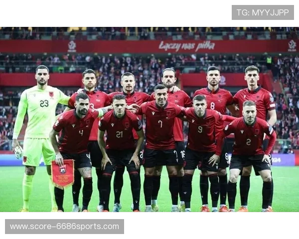 阿尔巴尼亚足球明星的崛起与挑战：从国内联赛到国际舞台的奋斗历程